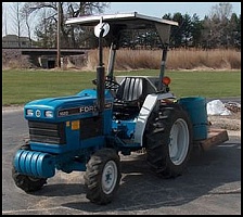   FORD CONSTRUCTION EQUIPMENT 1620 Compact Tractor