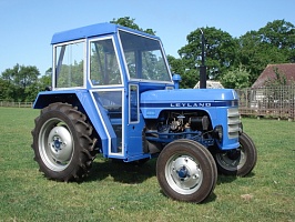   Leyland () 154 Tractor