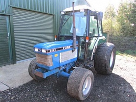   FORD CONSTRUCTION EQUIPMENT 2120 Compact Tractor