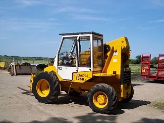 ремонт Стартера JCB (Джи Си Би) 525B Loadall