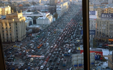 Культура на дорогах избавит Москву от пробок