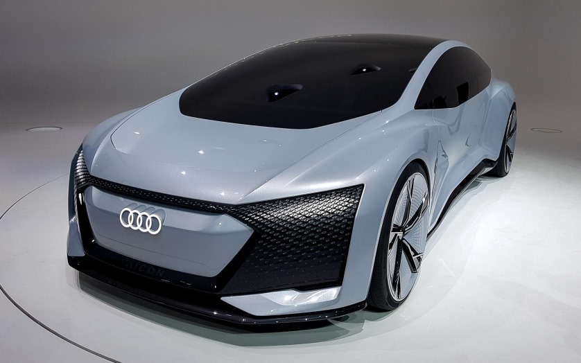 Audi Aicon – концепт с полным автономным управлением Audi Aicon – концепт с полным автономным управлением