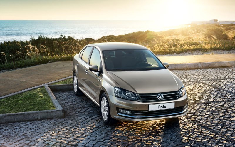 Официальные фотографии обновленного седана Volkswagen Polo