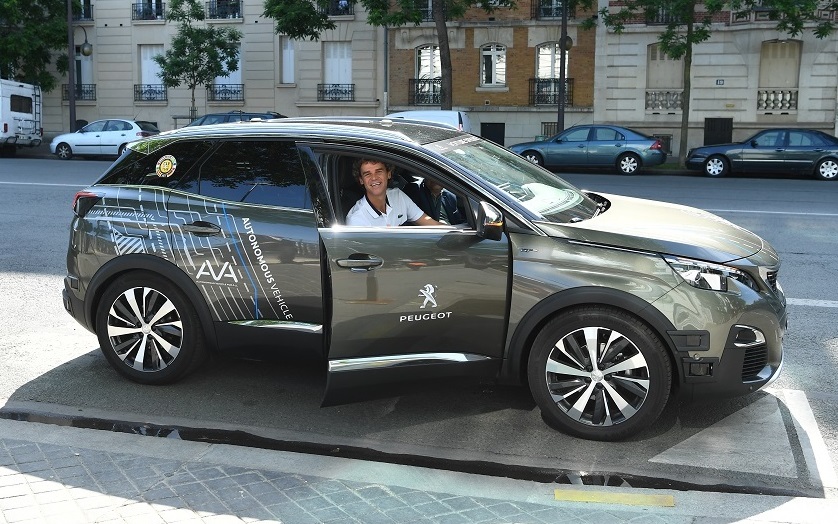 Новый беспилотный кроссовер от Peugeot Новый беспилотный кроссовер от Peugeot