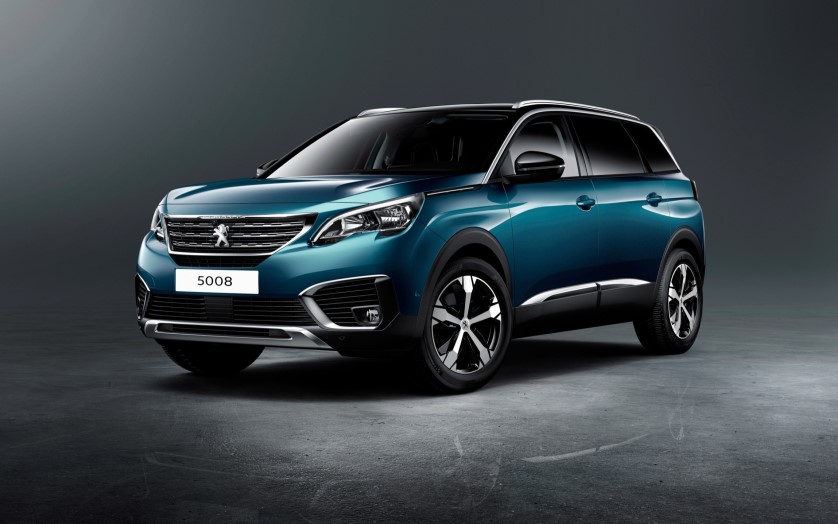 Peugeot 5008 с 7-местным салоном Peugeot 5008 с 7-местным салоном