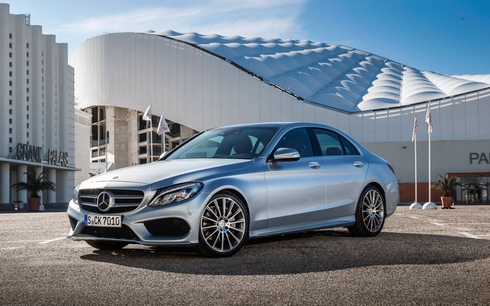 Суперэкономный Mercedes-Benz Суперэкономный Mercedes-Benz