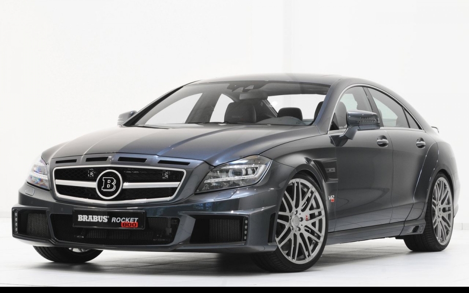 Brabus Rocket не устает удивлять Brabus Rocket не устает удивлять
