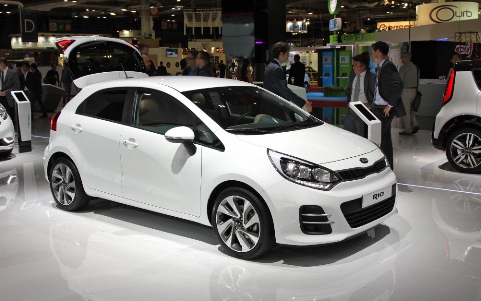Обновленный хэтчбек Kia Rio