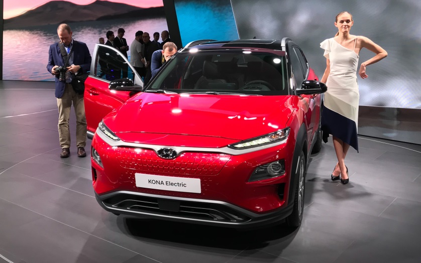 Hyundai создали электрический кроссовер Hyundai создали электрический кроссовер