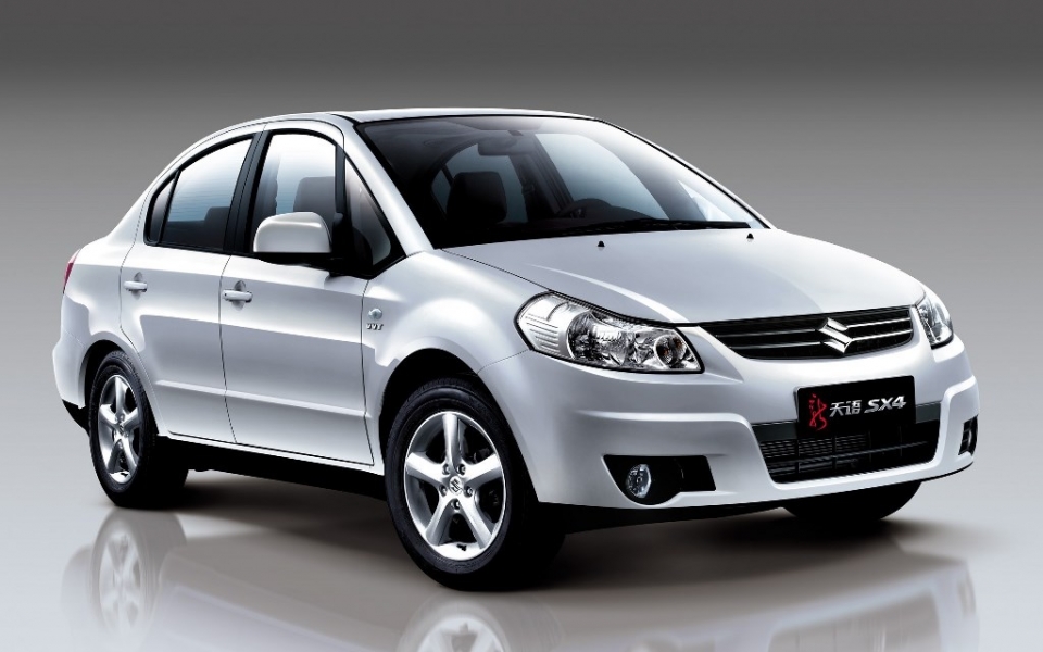    Suzuki SX4