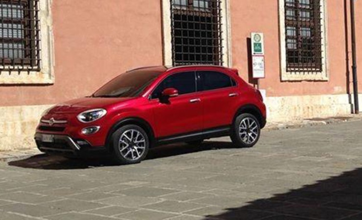 Fiat 500X вышел из тени