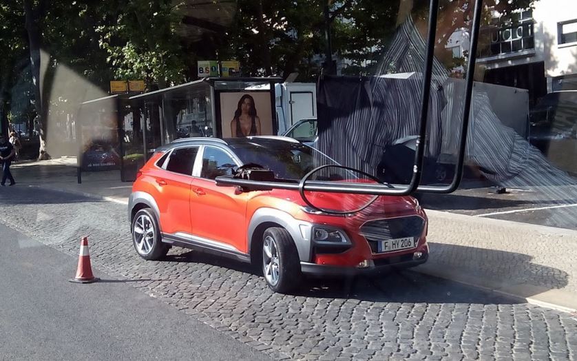 Новый Hyundai Kona стал добычей фотошпионов Новый Hyundai Kona стал добычей фотошпионов