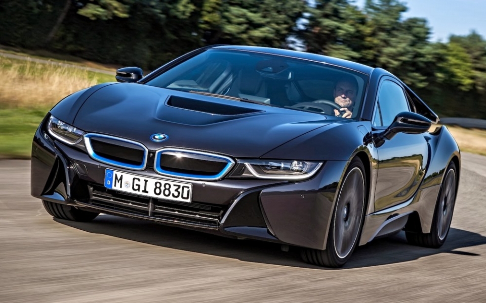 Новый гибридный суперкар от BMW Новый гибридный суперкар от BMW