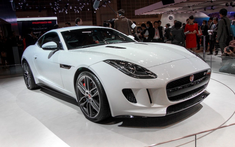  Jaguar F-Type  