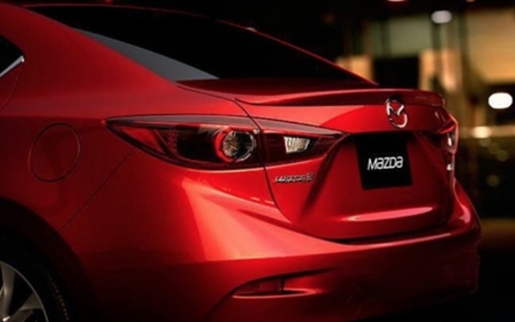 Новая Mazda3 выйдет и в кузове «седан» Новая Mazda3 выйдет и в кузове «седан»