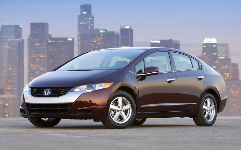 Электрокар от Honda Электрокар от Honda