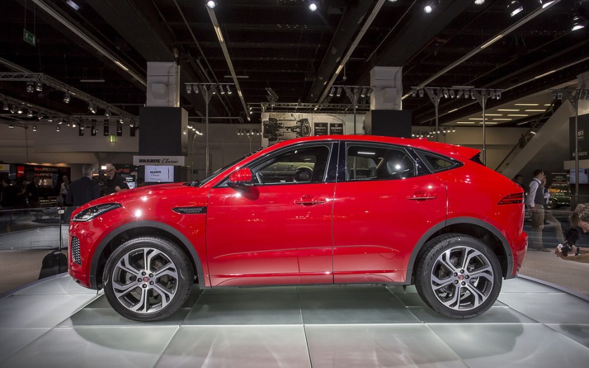 Публичный дебют обновленного Jaguar E-Pace Публичный дебют обновленного Jaguar E-Pace