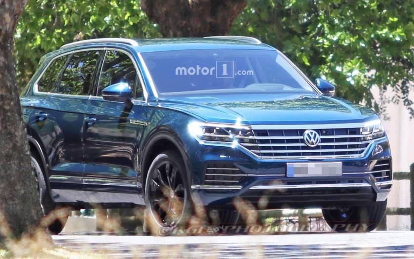 Новые фото обновленного Volkswagen Touareg Новые фото обновленного Volkswagen Touareg