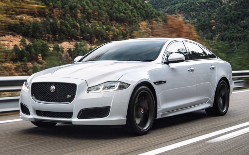 Рестайлинг седана Jaguar XJ Рестайлинг седана Jaguar XJ