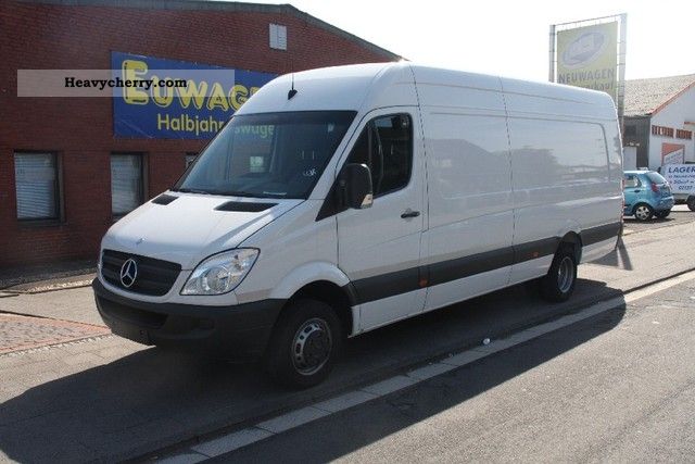 Mercedes Sprinter Box
