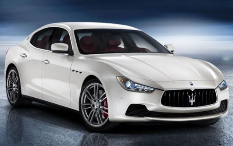 Преддебютный показ Maserati Ghibli Преддебютный показ Maserati Ghibli