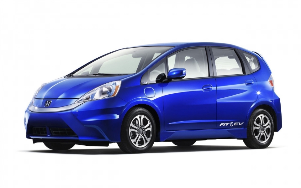 Новый Honda Jazz/Fit дебютирует осенью в Токио Новый Honda Jazz/Fit дебютирует осенью в Токио