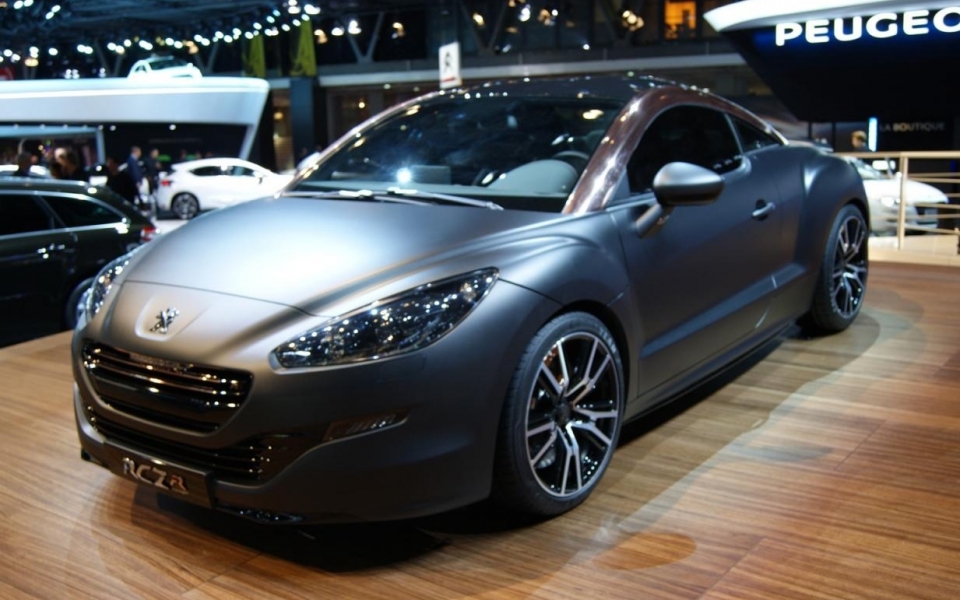   Peugeot RCZ R       