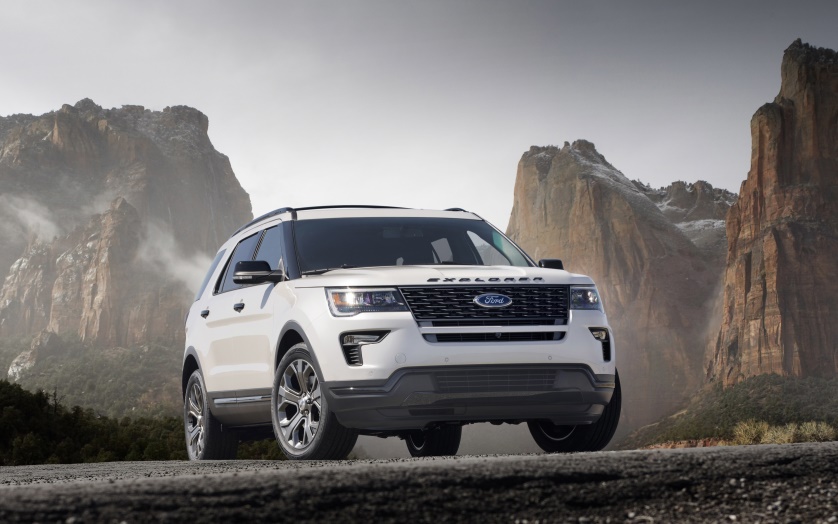 Рассекречен обновленный Ford Explorer Рассекречен обновленный Ford Explorer