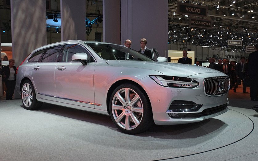    Volvo V90