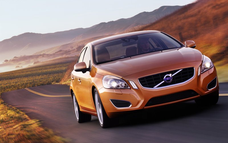 Volvo S60 T4   