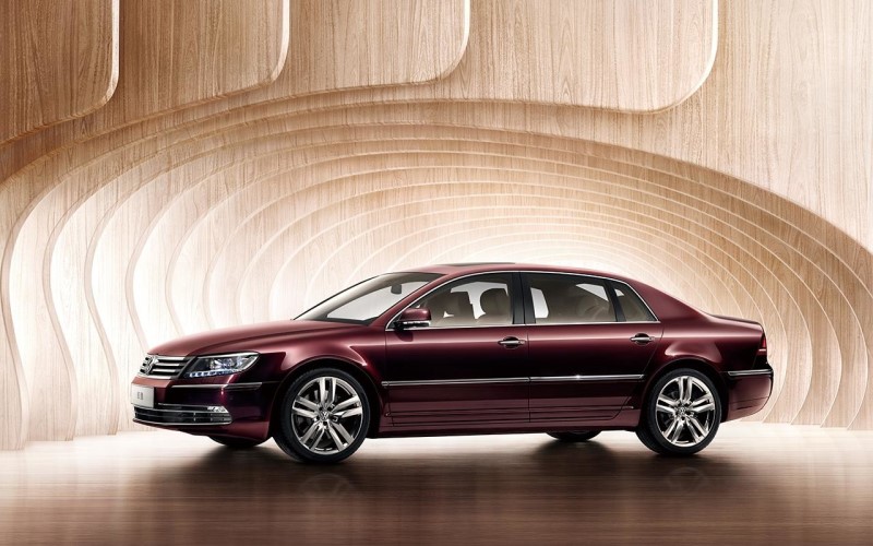 Рестайлинг седана Volkswagen Phaeton Рестайлинг седана Volkswagen Phaeton