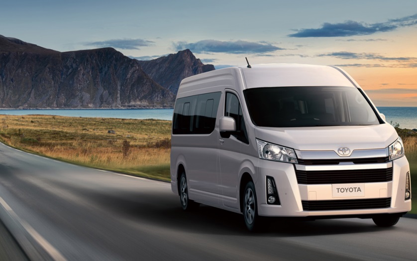 Hiace – новый минивэн от Toyota добрался до России Hiace – новый минивэн от Toyota добрался до России