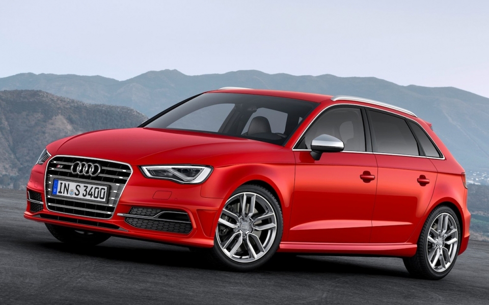 Пятидверная Audi S3 Sportback стала легче Пятидверная Audi S3 Sportback стала легче