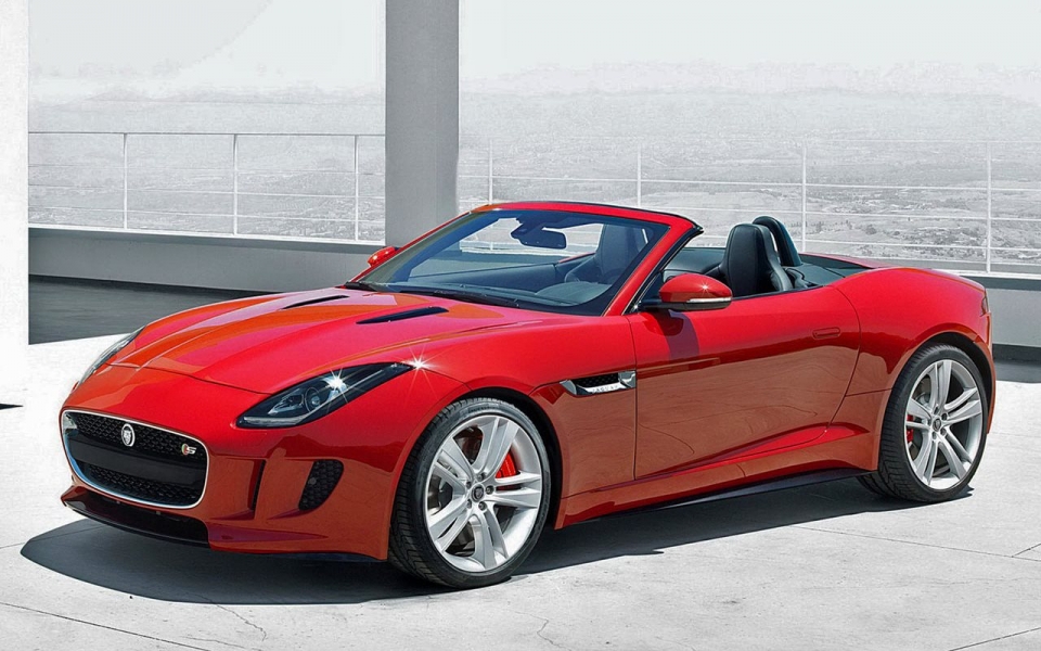 Новое «бескомпромиссное» купе Jaguar F-Type Новое «бескомпромиссное» купе Jaguar F-Type