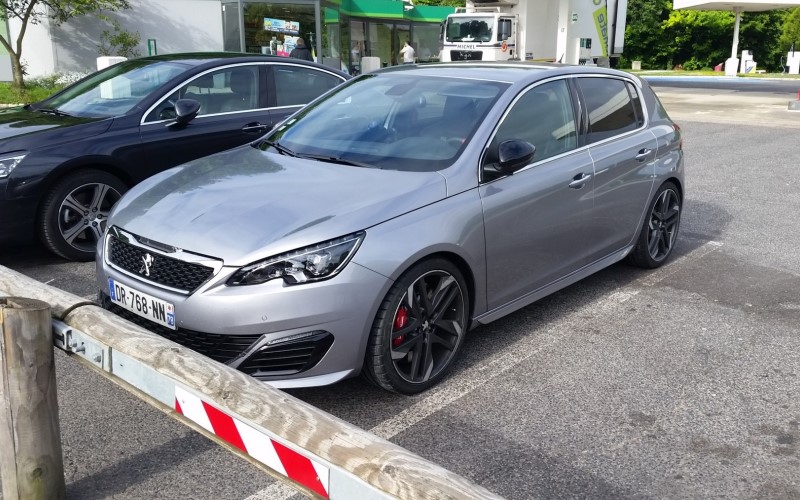Рассекречен «горячий» хэтчбек Peugeot 308 Рассекречен «горячий» хэтчбек Peugeot 308