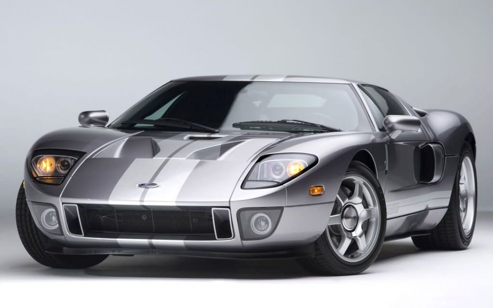    Ford GT