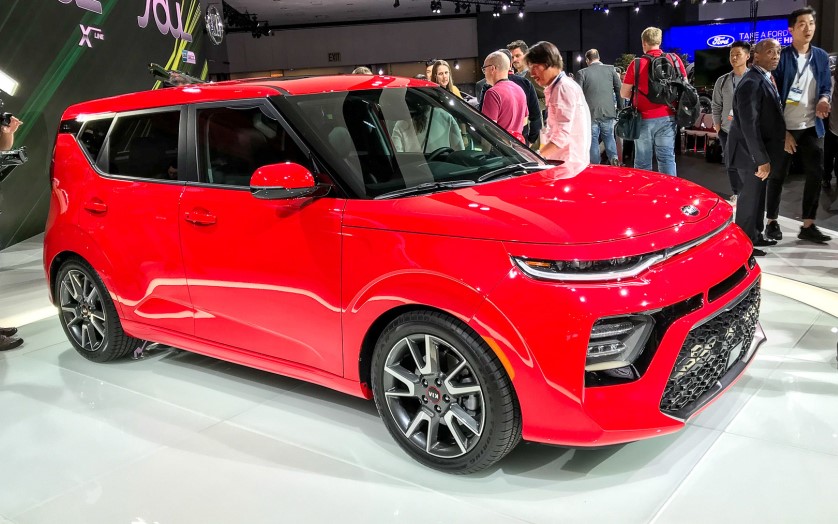 Kia Soul – премьера автосалона в Лос-Анджелесе Kia Soul – премьера автосалона в Лос-Анджелесе