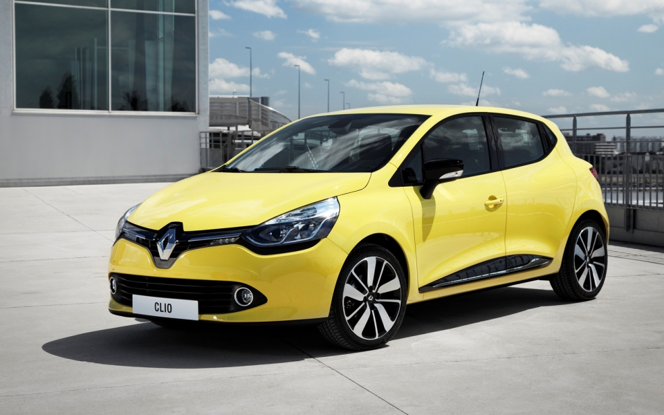 Новый компактный кроссовер Renault