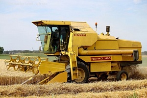   New holland ( ) 8070