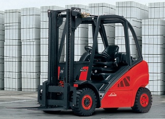   LINDE () H25 Fork Lift