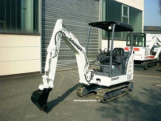   SCHAEFF () HR11 Mini Excavator