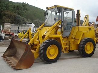   JCB (  ) 410 Loader