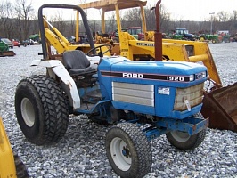   FORD CONSTRUCTION EQUIPMENT 1920 Compact Tractor