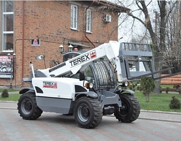 ремонт Генератора TEREX () Telelift 3517