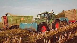   Fendt () Favorit 916 V