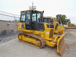   Komatsu () D39EX-21