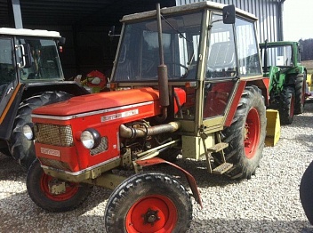   ZETOR () 5718