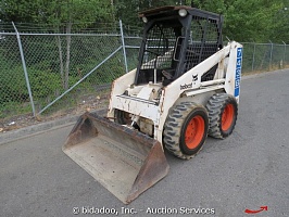   Bobcat () 743B