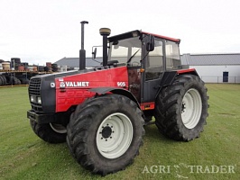   Valtra () 905