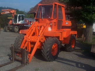   SCHAEFF () SKL700 Wheel Loader